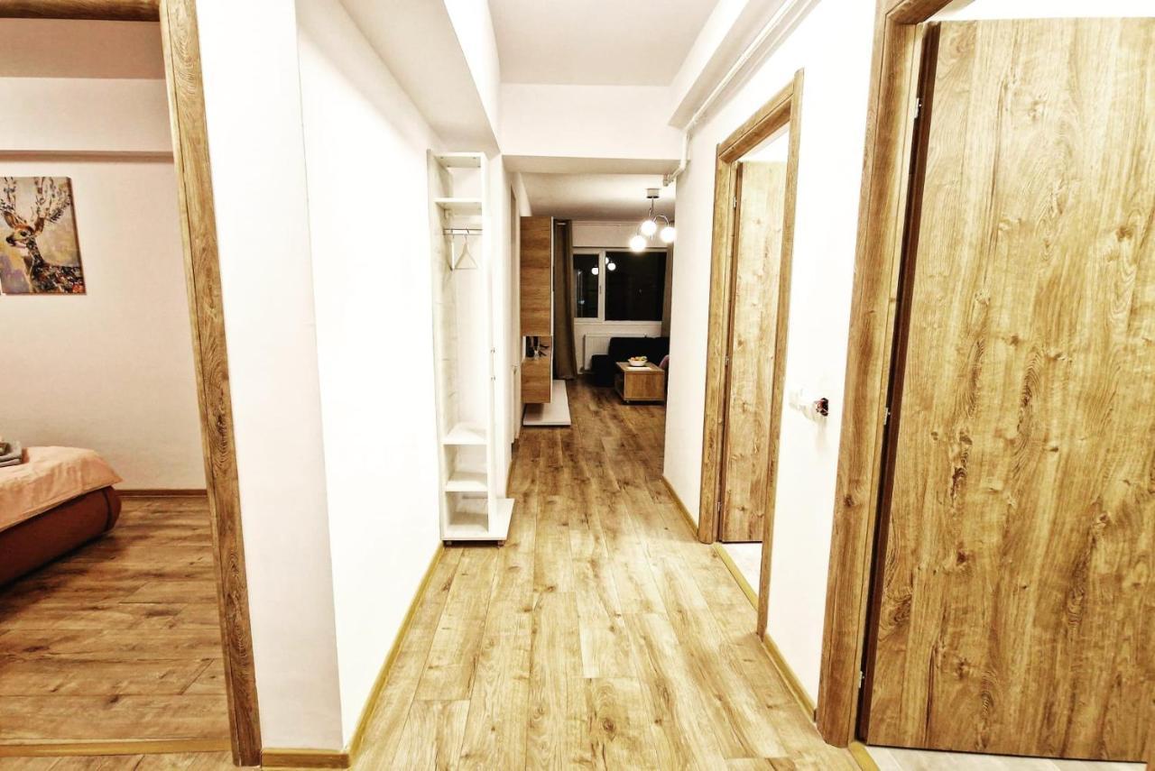 Lux & Confort - Apartament 3 Camere Бухарест Экстерьер фото